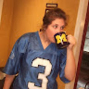 Meet your Posher, Elise